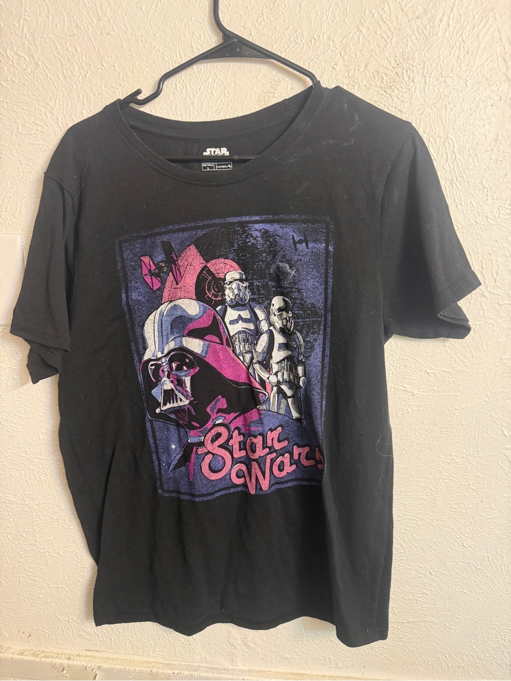 Star Wars Men's Darth Vader Black Graphic Tee with Pink & Purple Print
